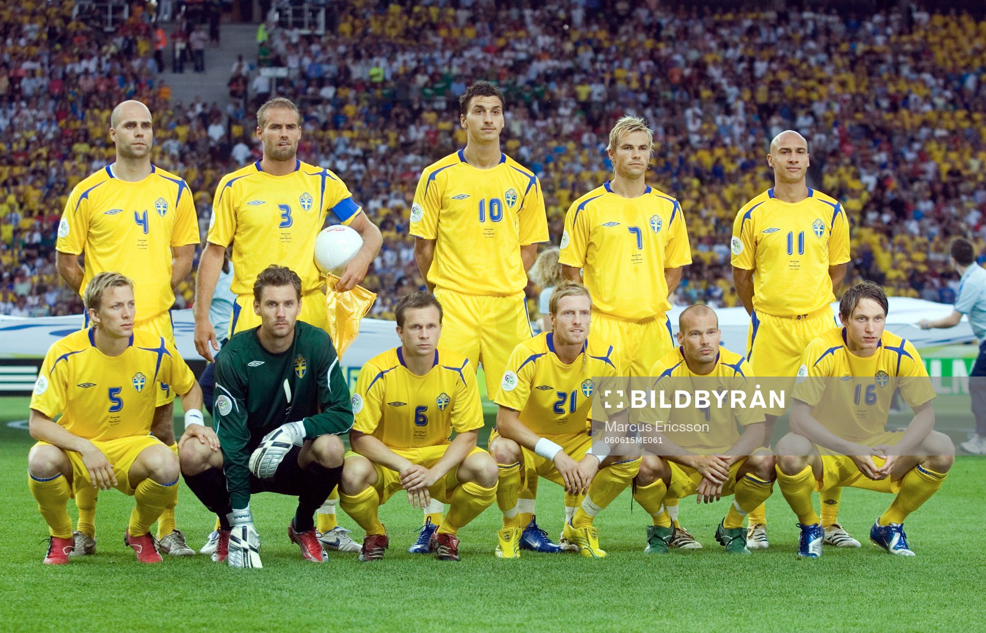 Lagbild, Lag, Sverige (Startelvan) Övre raden fr v. Teddy