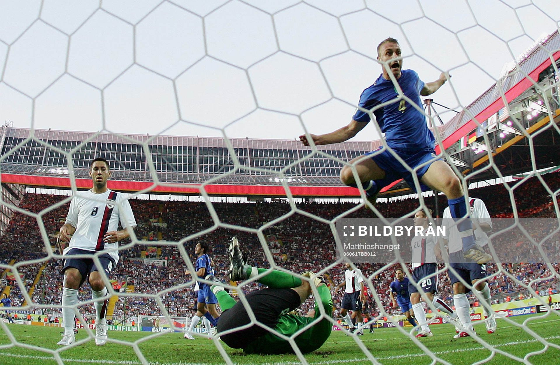   Daniele de Rossi, Italien, jubel efter 1-0.