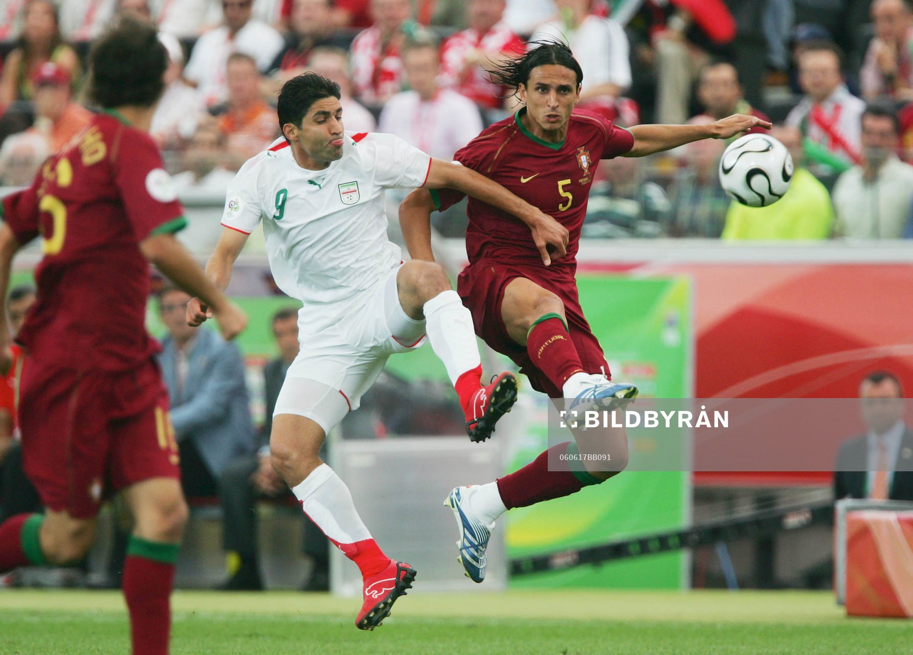 Vahid Hashemian, Iran och Fernando Meira, Portugal