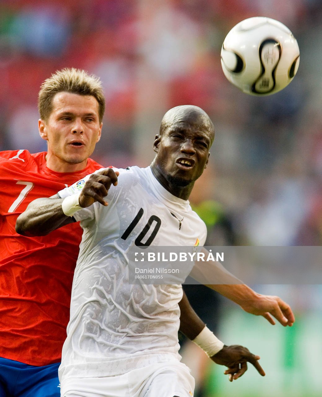 Stephen Appiah, Ghana och Libor Sionko, Tjeckien