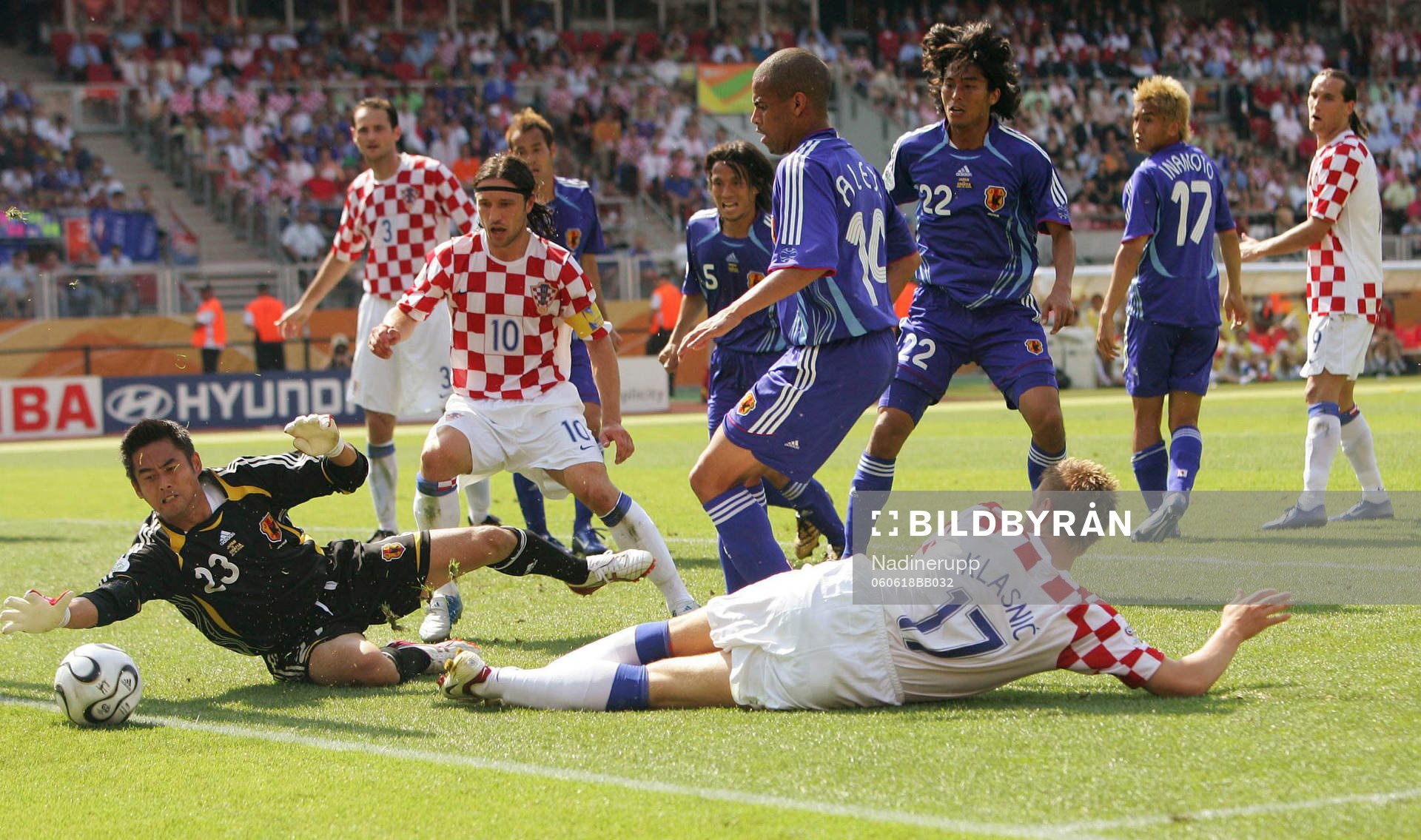 Yoshikatsu, målvakt, Niko Kovac, Alessandro Santos, Ivan