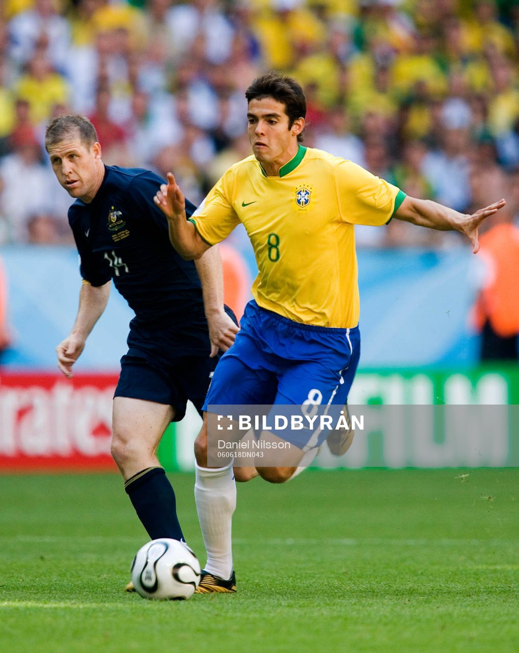 Kaka, Brasilien och Scott Chipperfield, Australien