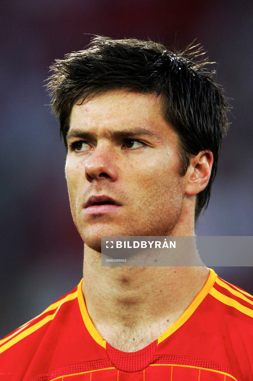 Xabi Alonso, Spanien, porträtt