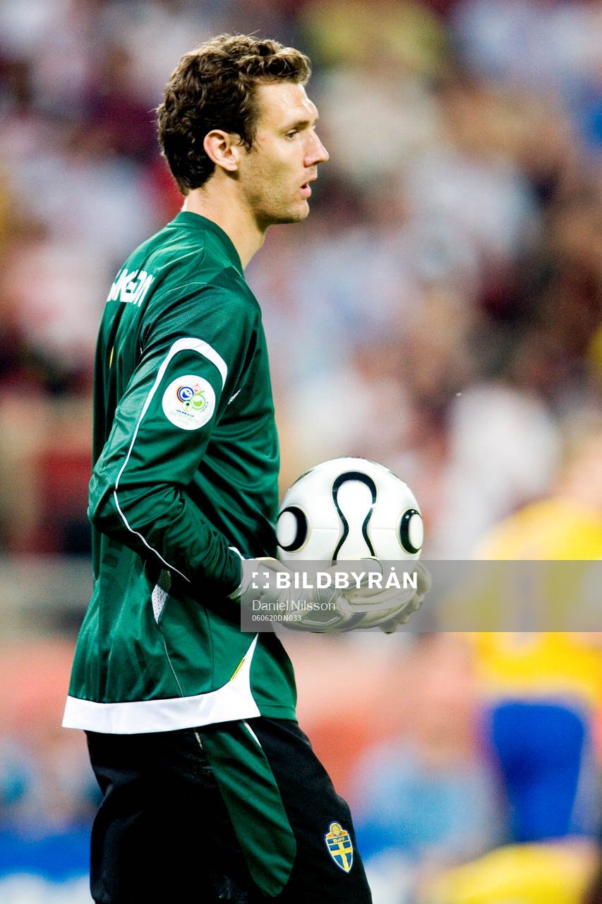 Andreas Isaksson, (målvakt) Sverige