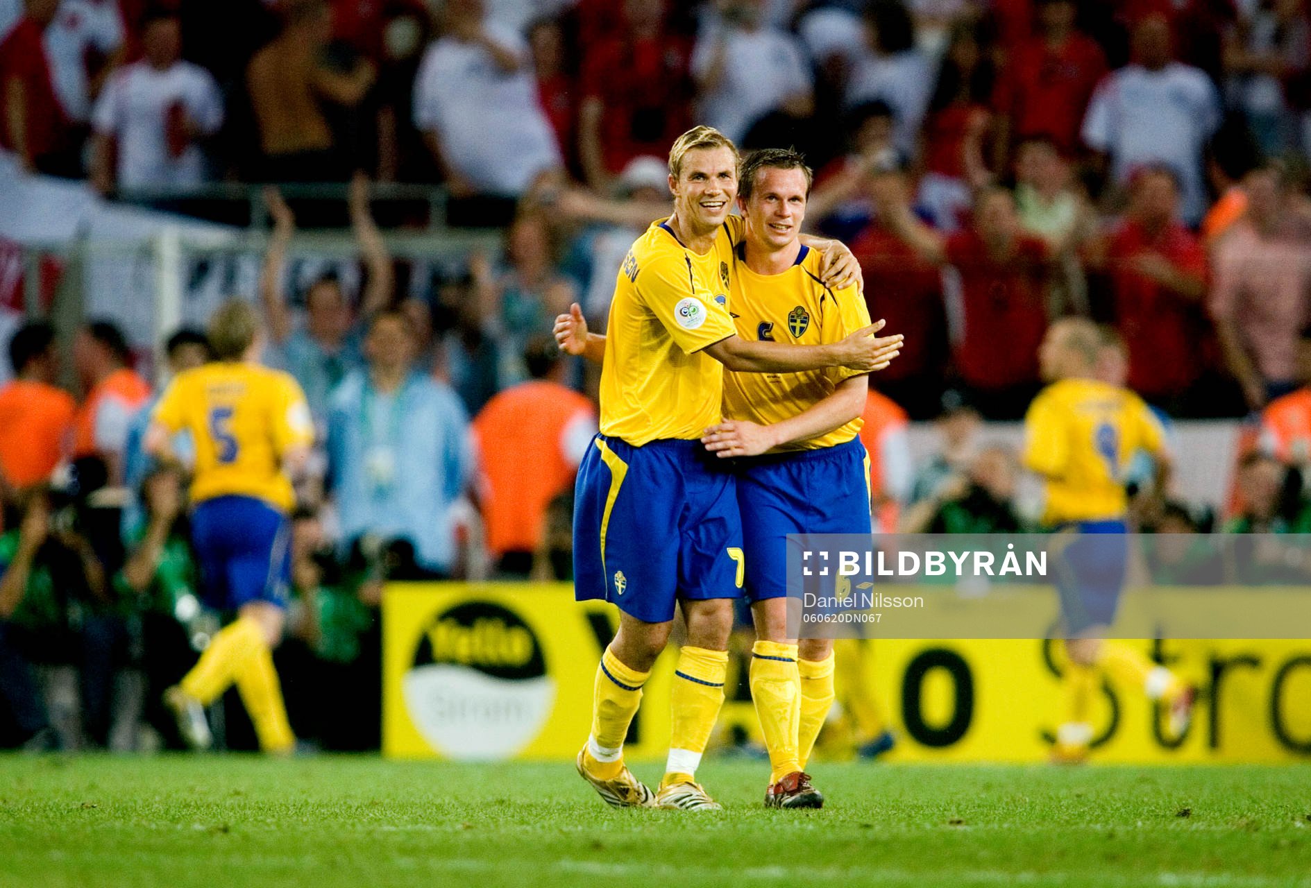 Niclas Alexandersson och Tobias Linderoth, Sverige,  jubel