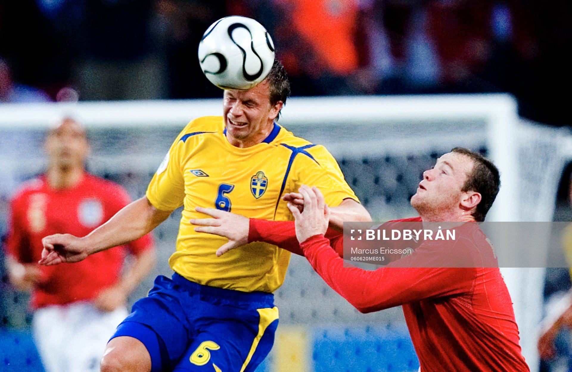 Tobias Linderoth och Wayne Rooney