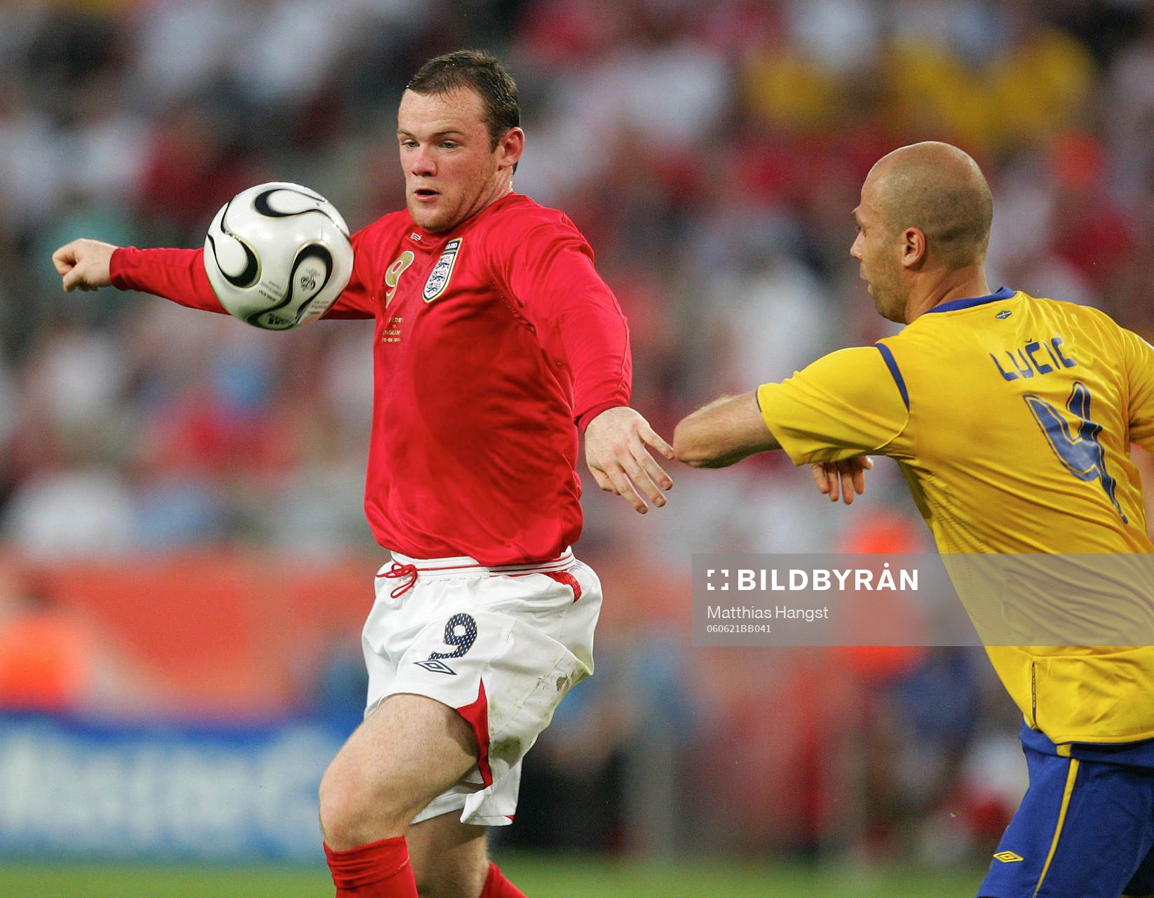Wayne Rooney, England och Teddy Lucic, Sverige