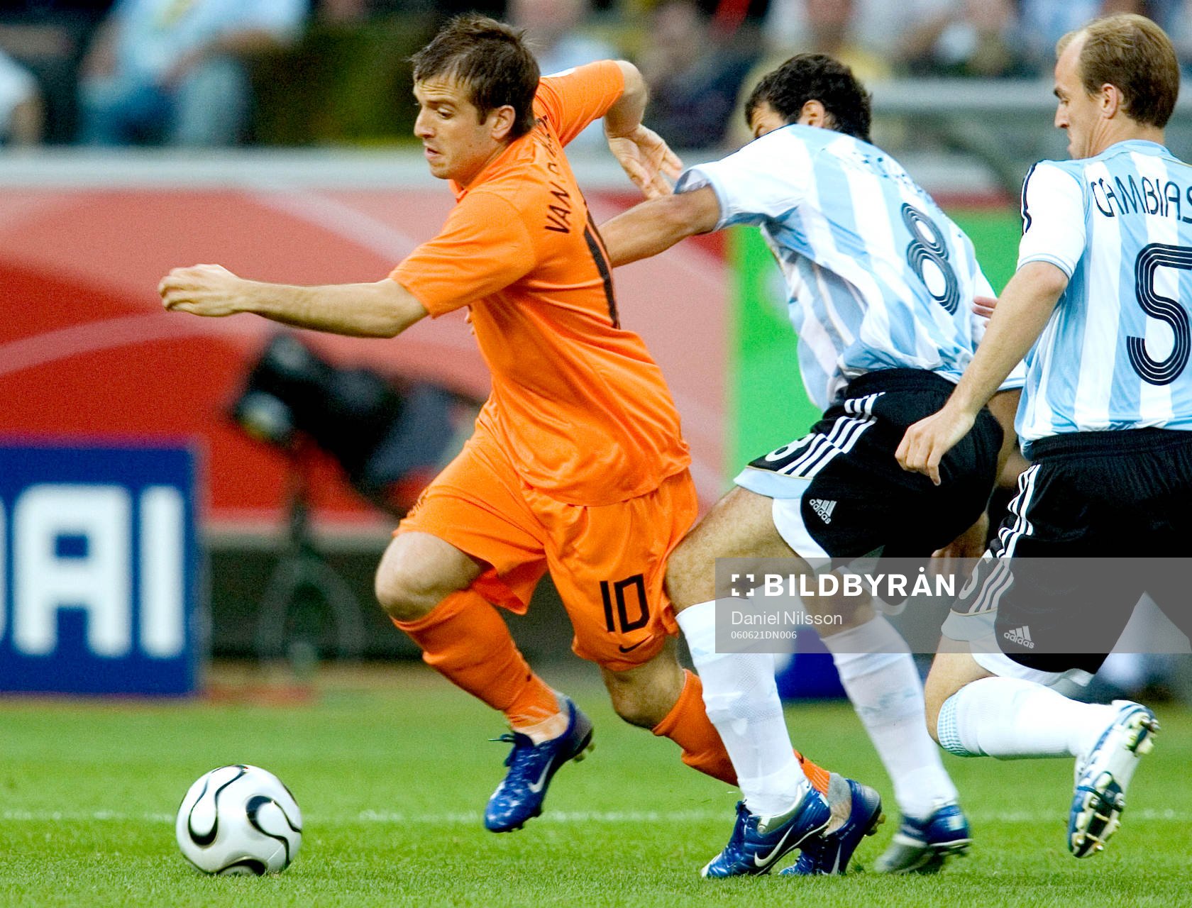 Rafael Van Der Vart, Holland och Javier Mascherano och