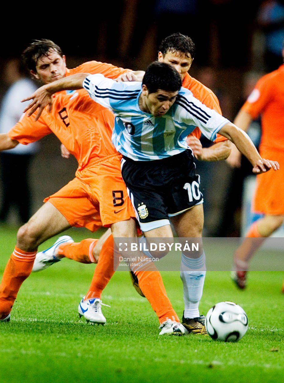 Juan Riquelme, Argentina och Philip Cocu, Holland