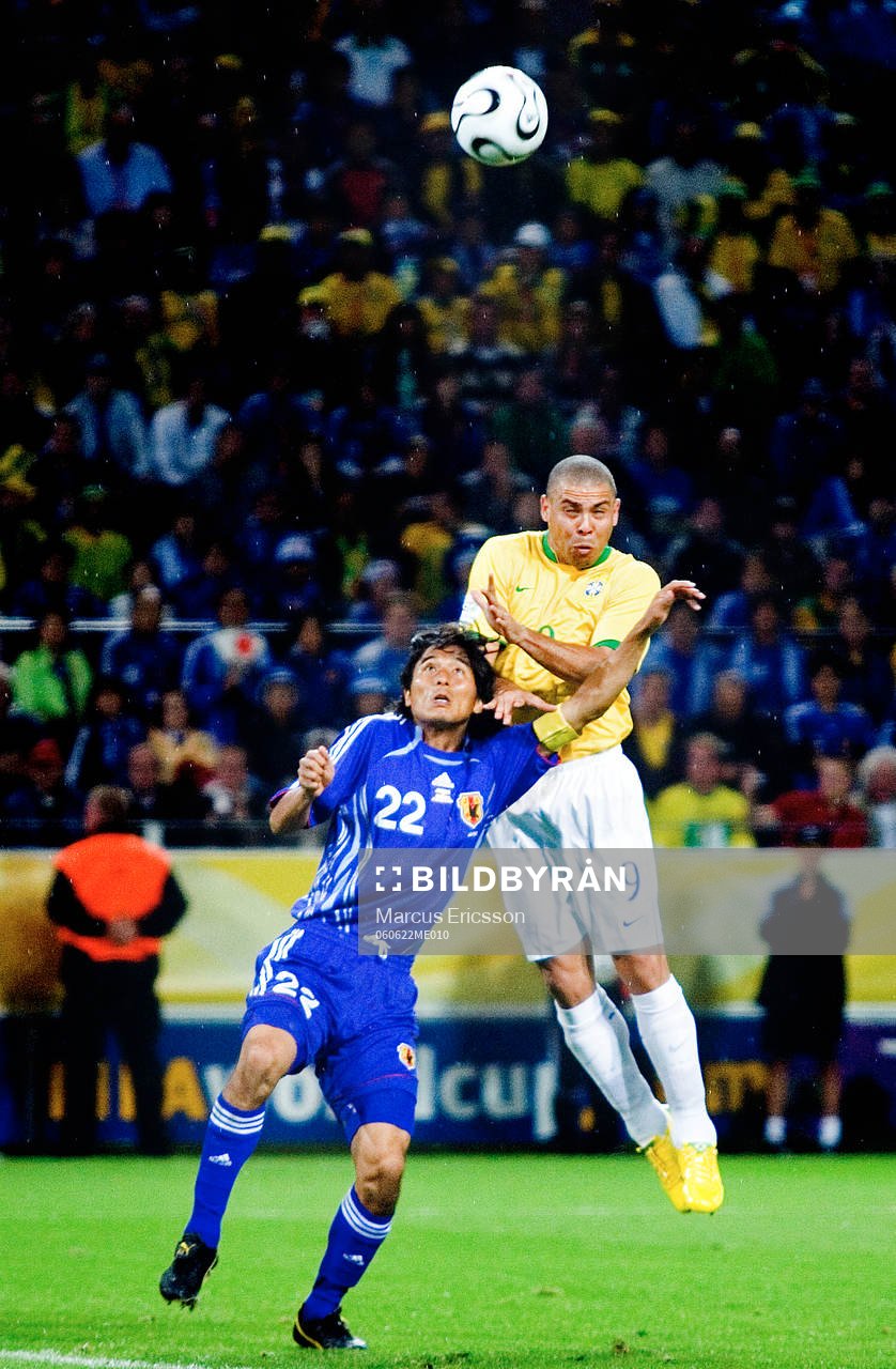 Yuji Nakazawa, Japan och Ronaldo, Brasilien