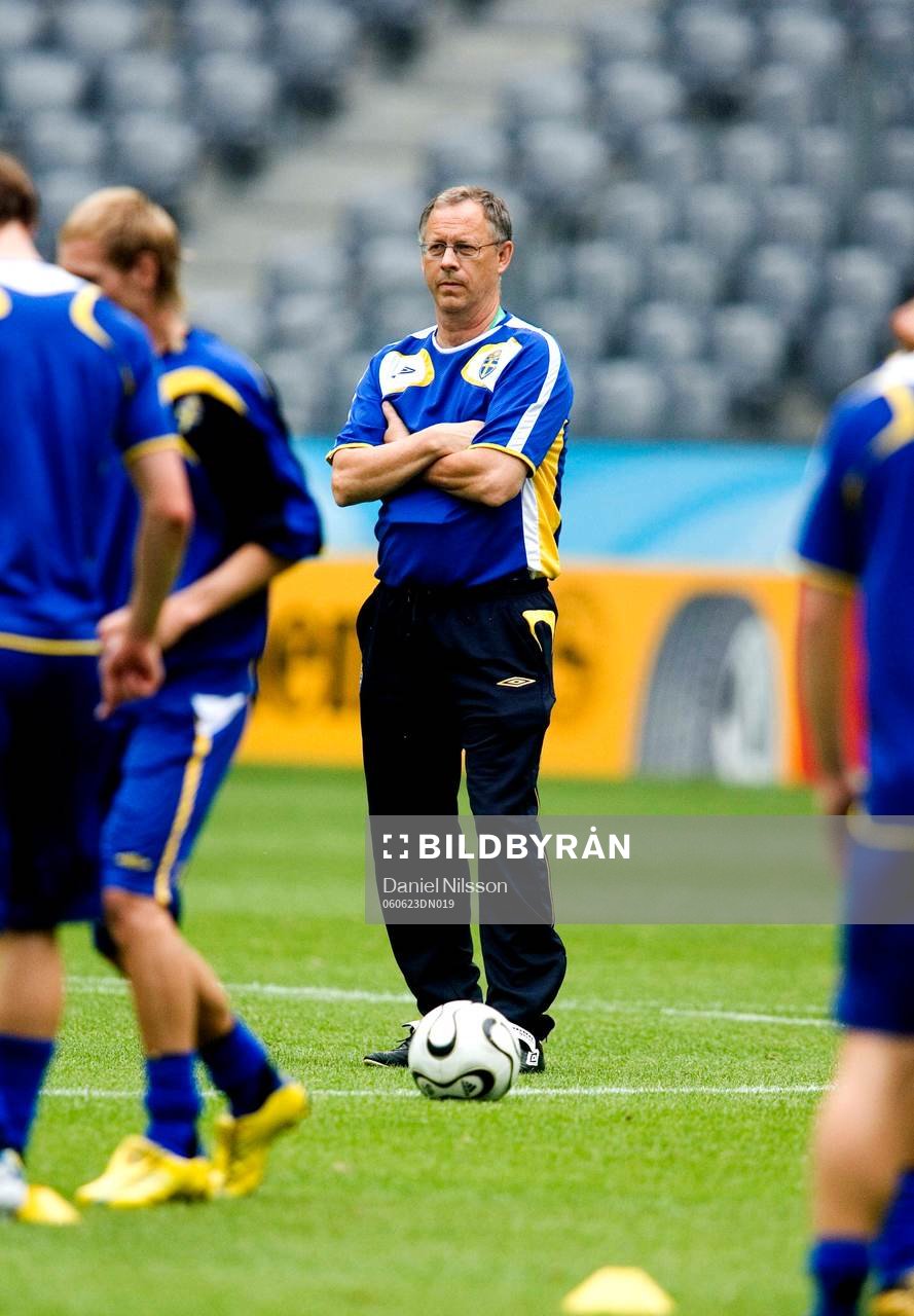 Lars Lagerbäck, förbundskapten Sverige