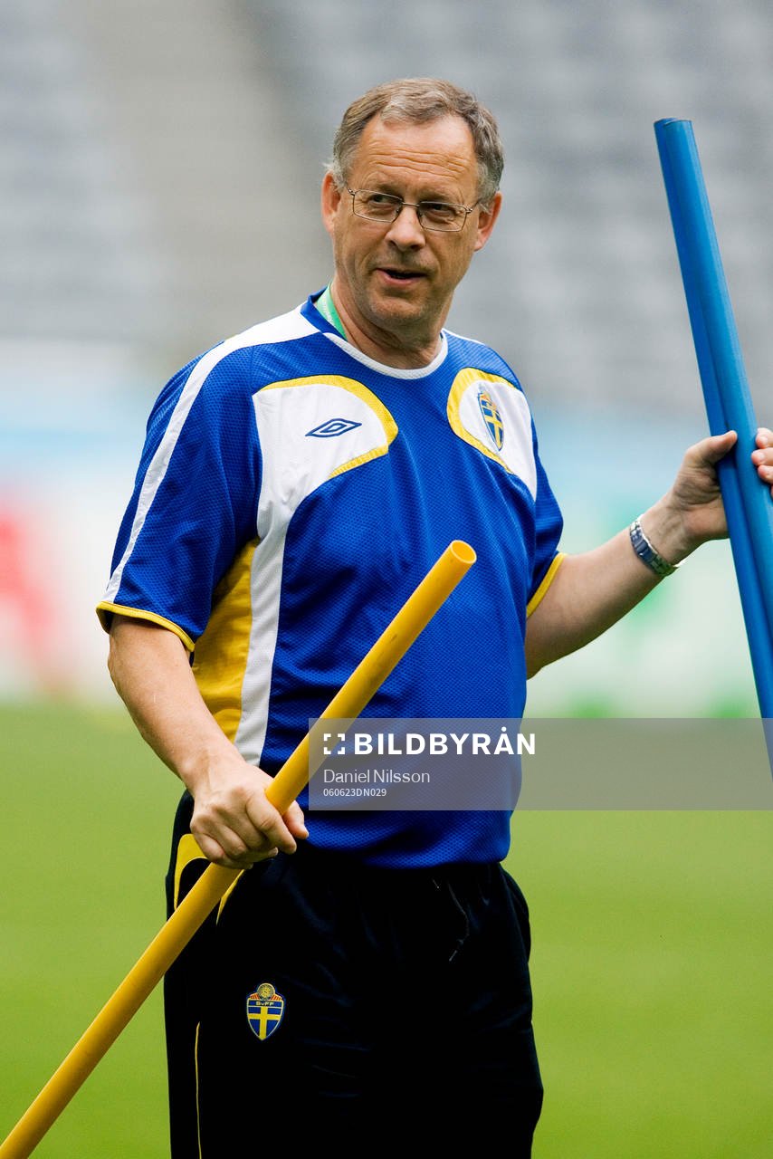 Lars Lagerbäck, förbundskapten Sverige