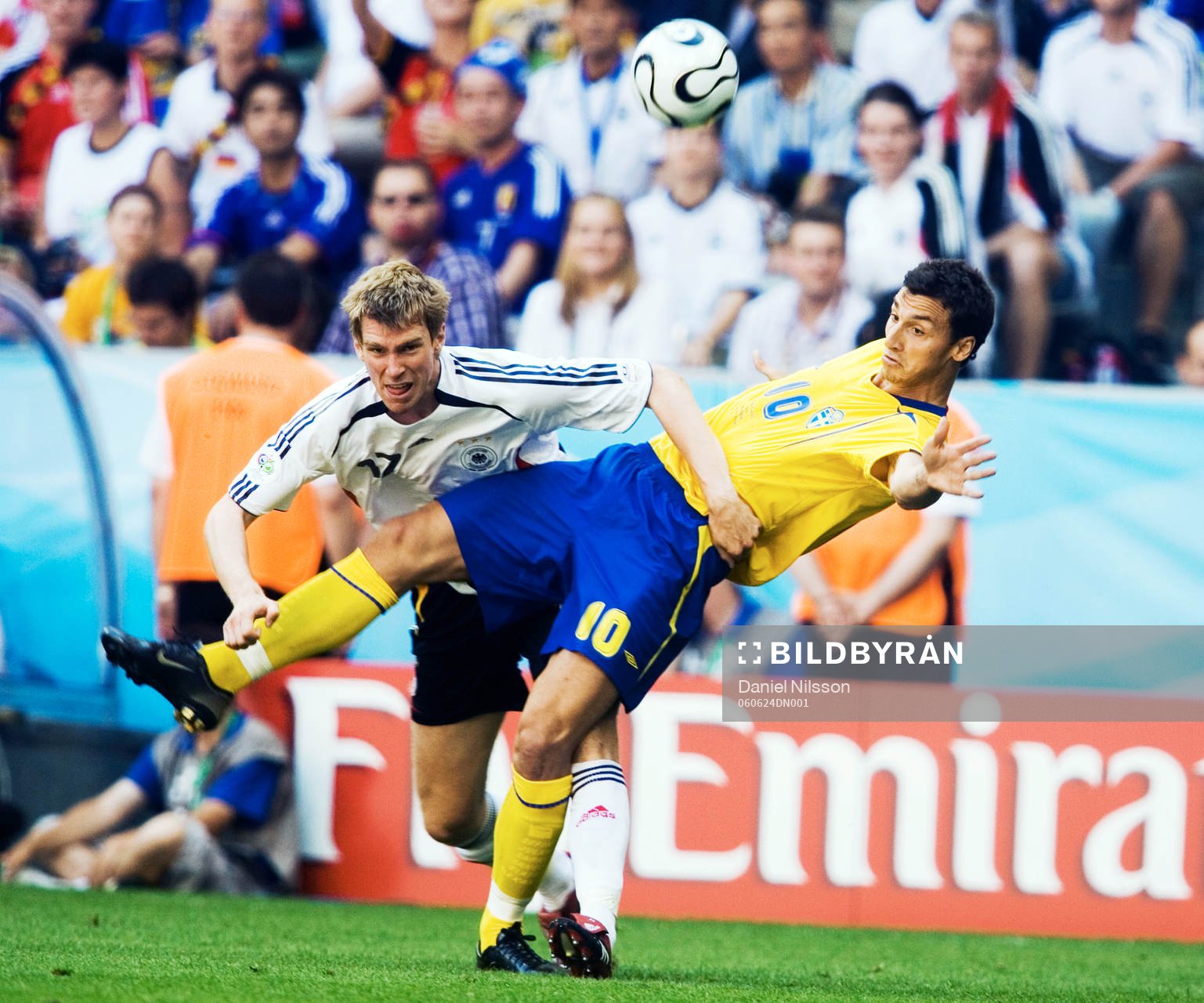 Per Mertesacker, Tyskland och Zlatan Ibrahimovic, Sverige