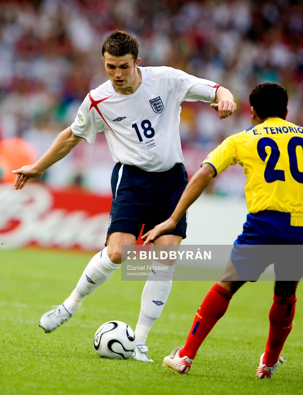 Michael Carrick, England och Edwin Tenorio, Ecuador