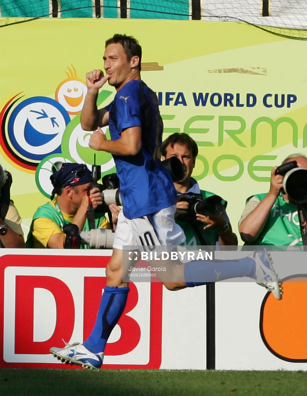 Francesco Totti, Italien (jubel)