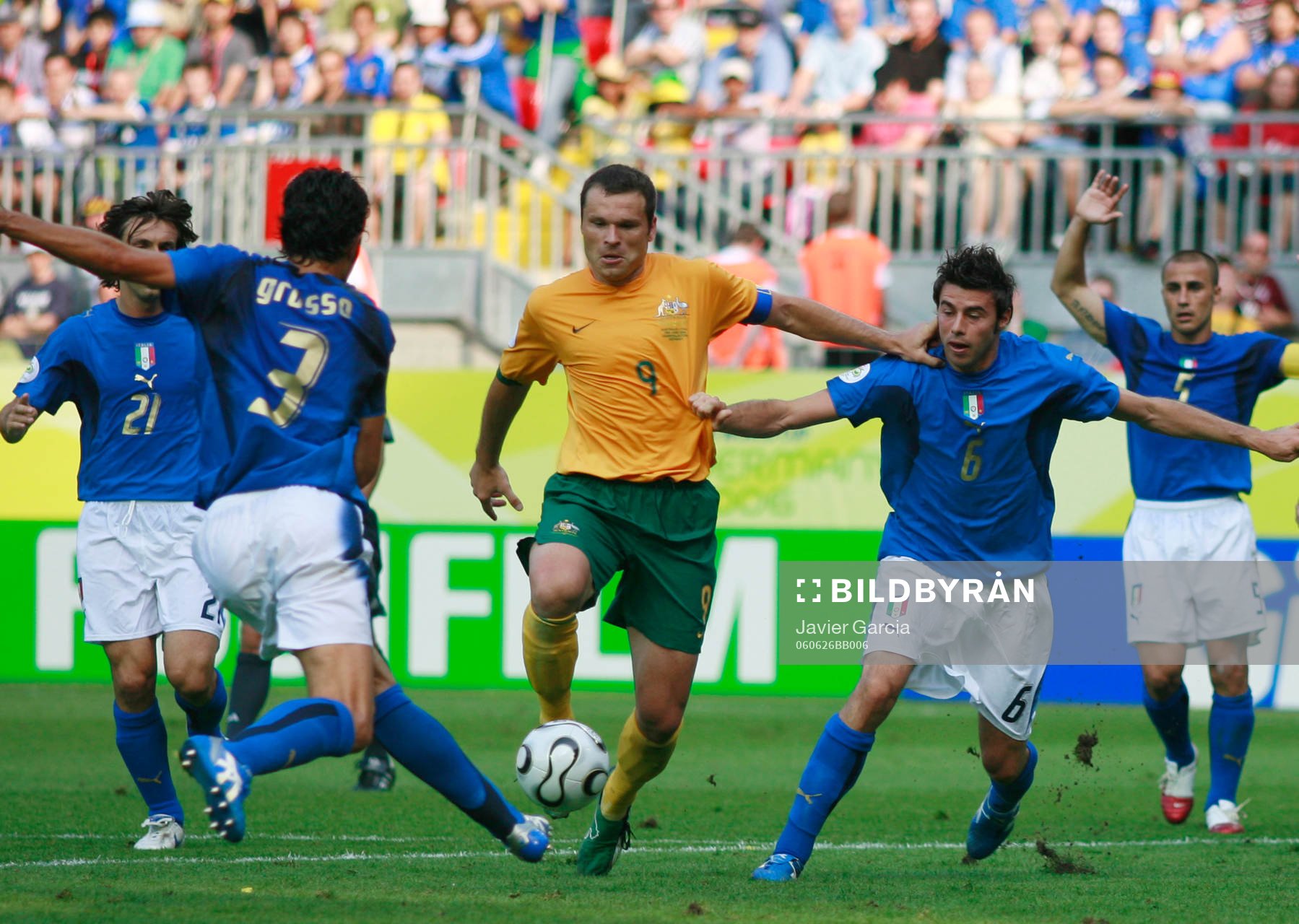 Mark Viduka, Australien