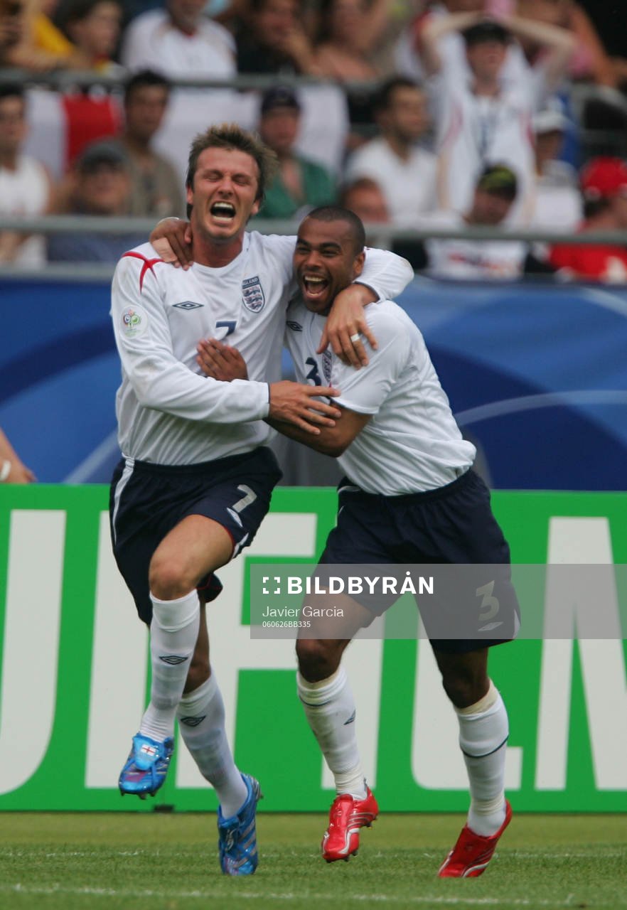 David Beckham och Ashley Cole, England (Jubel)