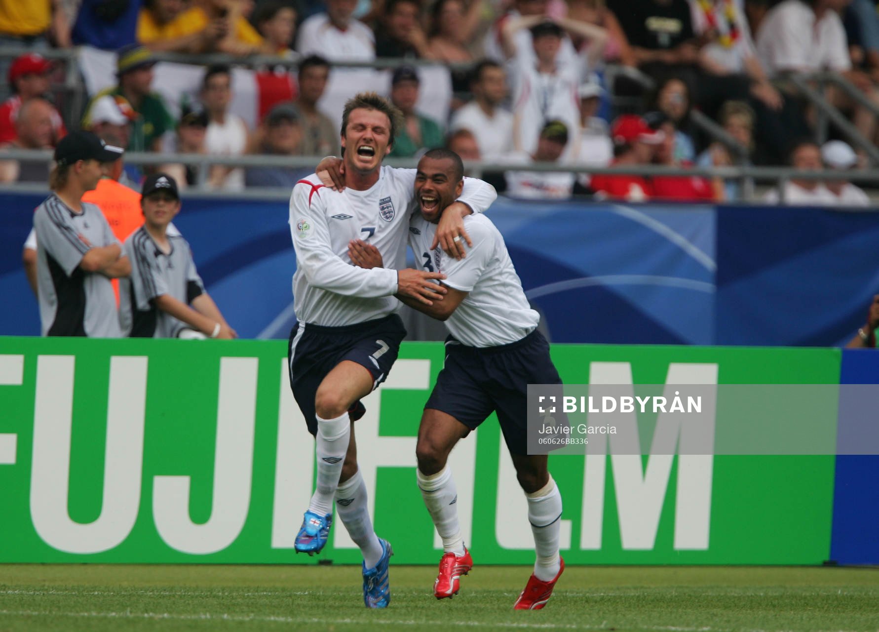 David Beckham och Ashley Cole, England (Jubel)