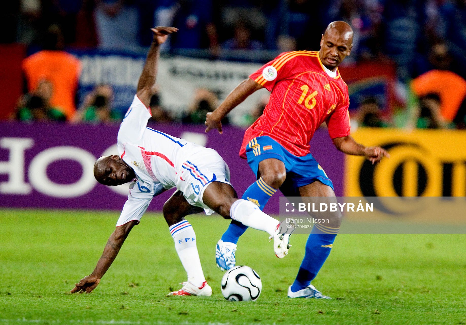 Marcos Senna, Spanien och Claude Makelele, Frankrike