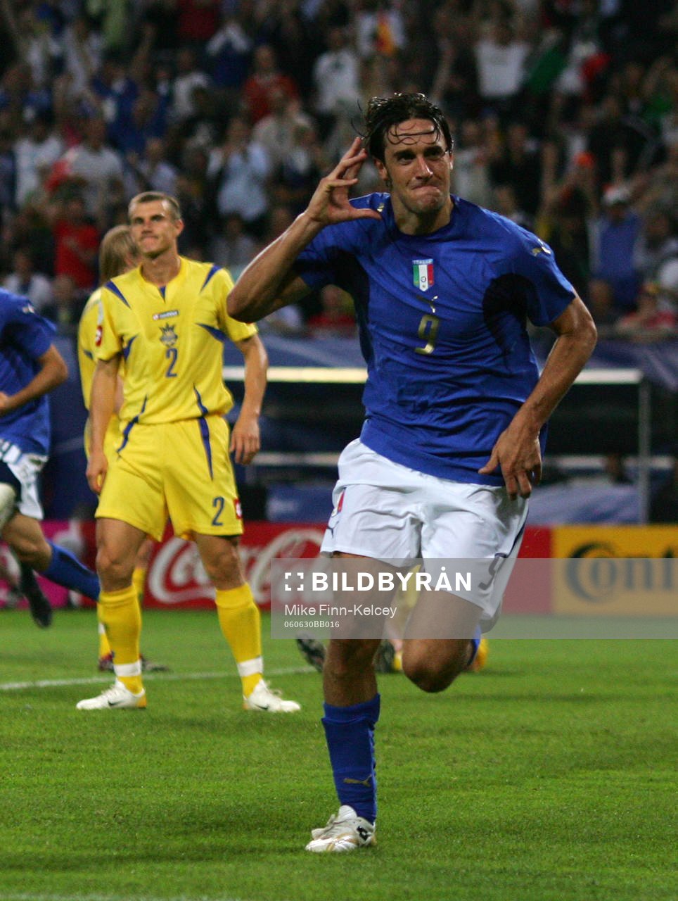 Luca Toni, Italien (Jubel)