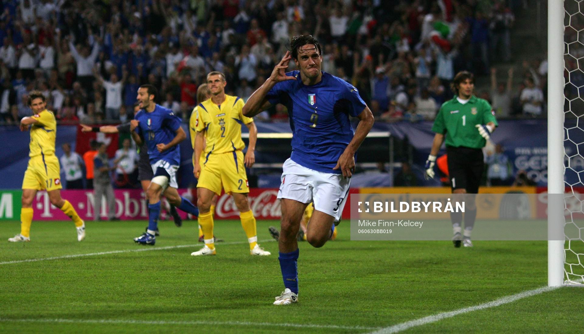 Luca Toni, Italien (Jubel)