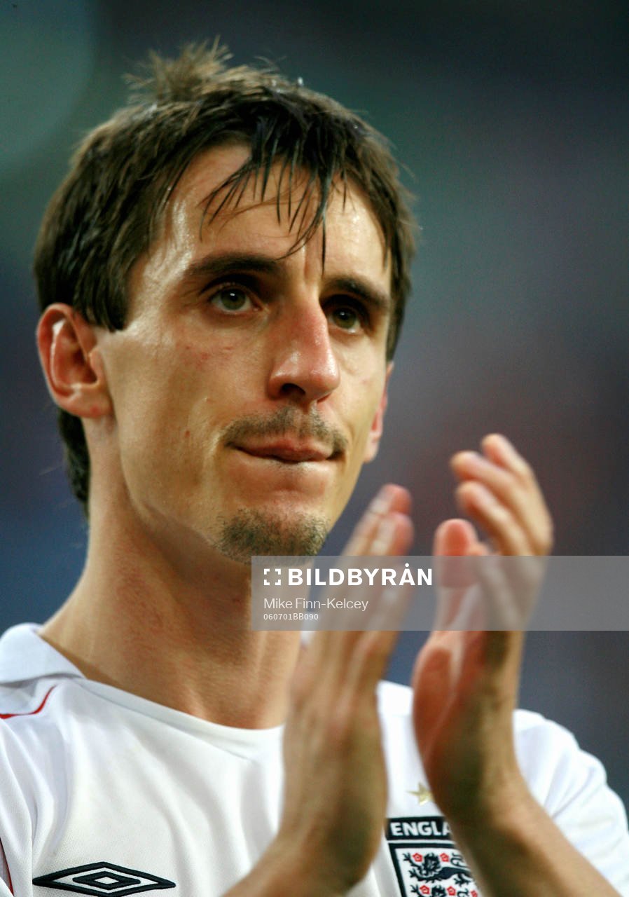 Gary Neville, England, depp