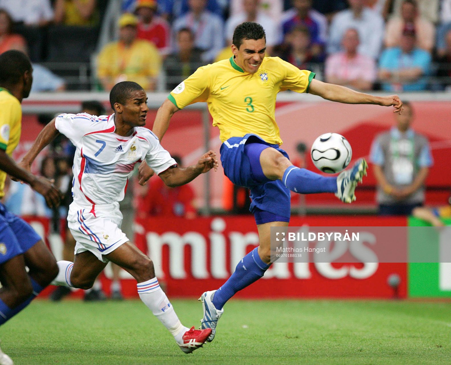  Florent Malouda, Frankrike och Lucio Brasilien.