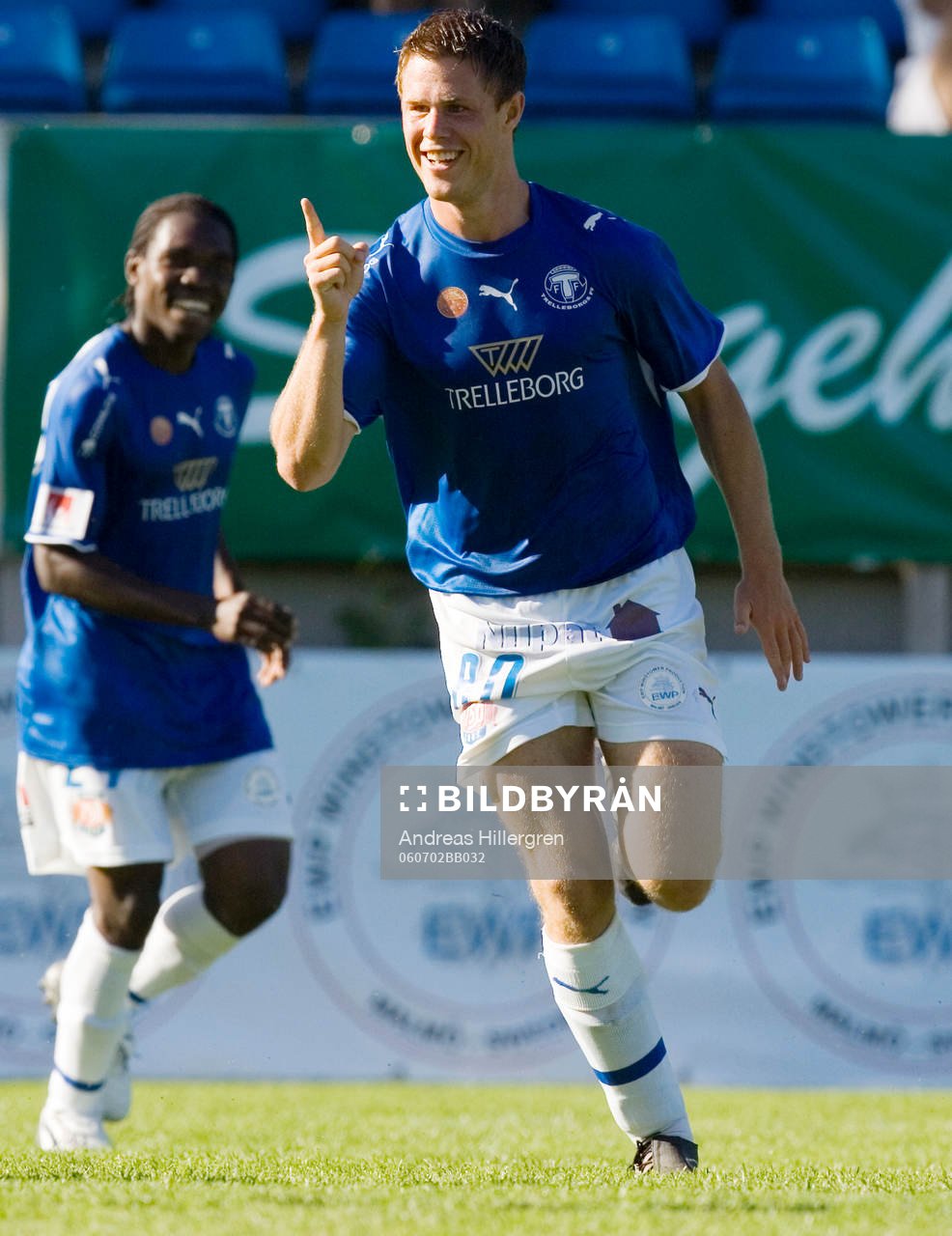 Dennis Melander, jubel