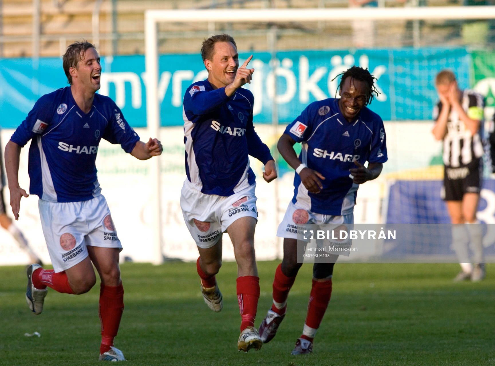 2-4, spiken i kistan, Mats Haglund, vild glädje. Jubel