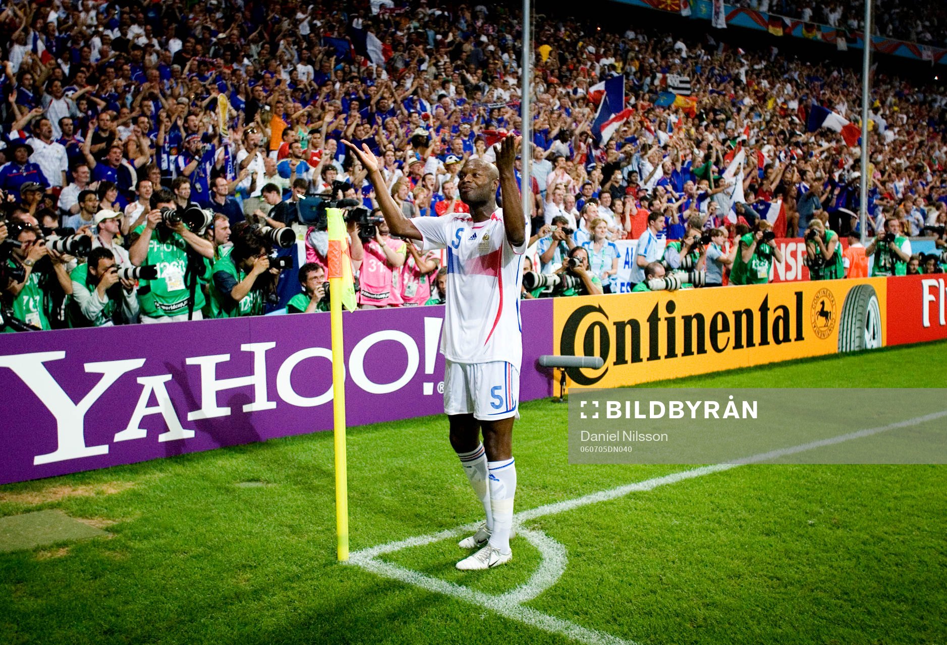 William Gallas, Frankrike, jubel med publiken