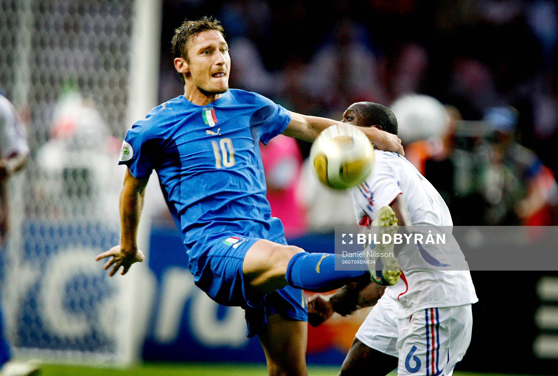 Claude Makelele, Frankrike och Francesco Totti, Italien