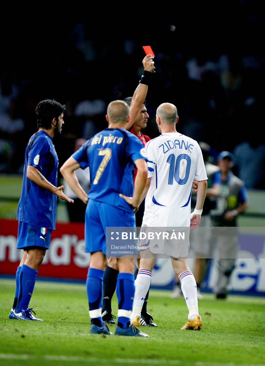 Zinedine Zidane, Frankrike, rött kort, utvisning