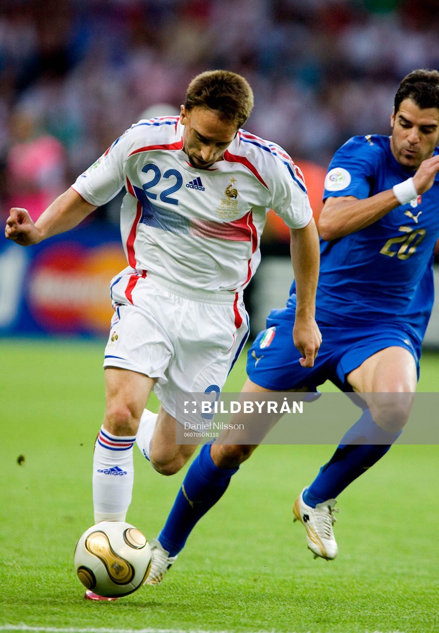  Franck Ribery, Frankrike och Simone Perrotta, Italien.