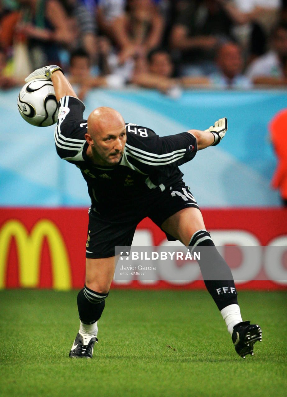  Fabien Barthez, målvakt, Frankrike