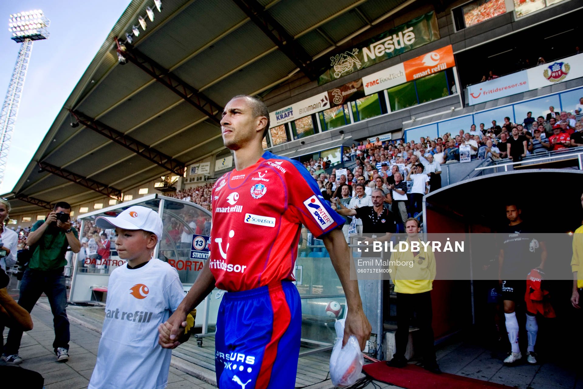 Henrik Larsson har kommit hem. Inmarsch