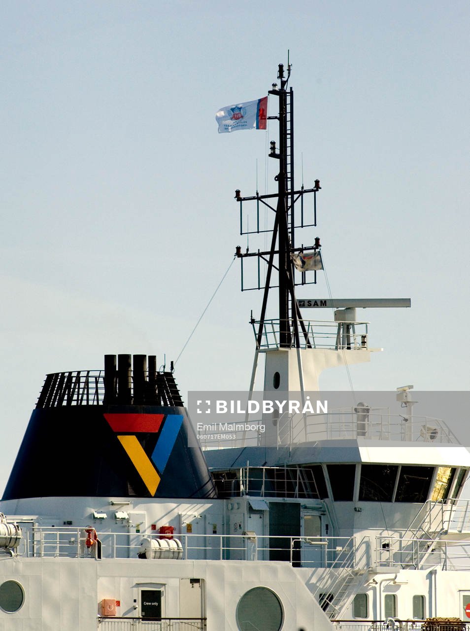 Flaggan hissad på båtarna