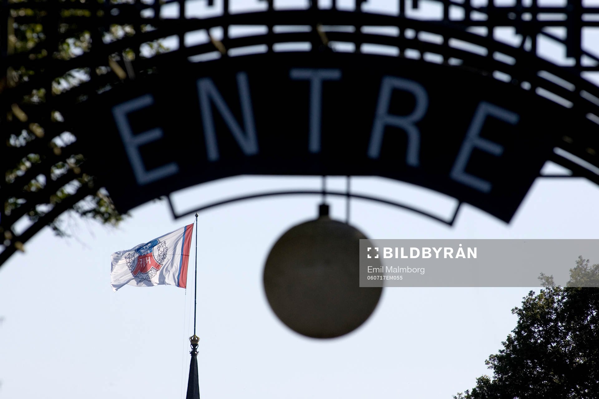 Flaggan hissad på Sofiero