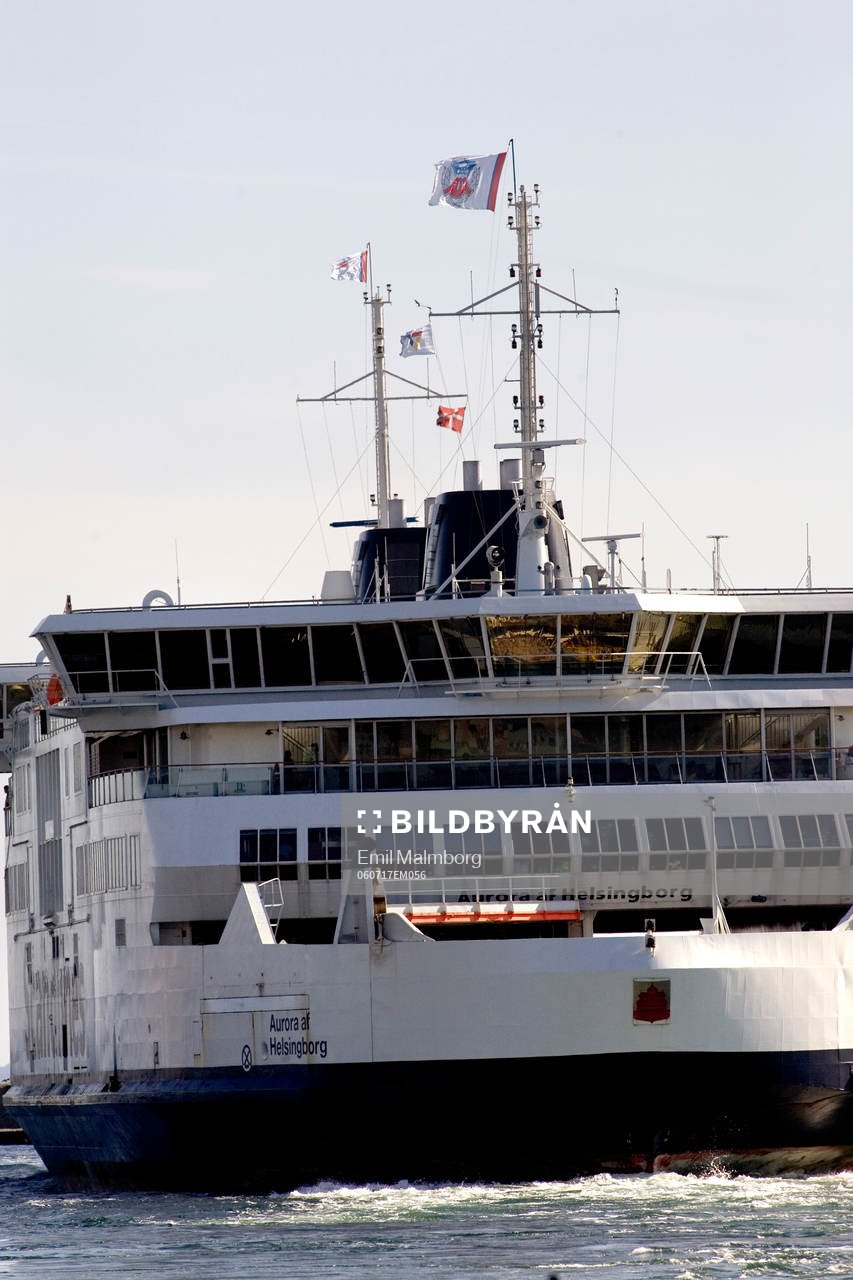 Flaggan hissad på båtarna