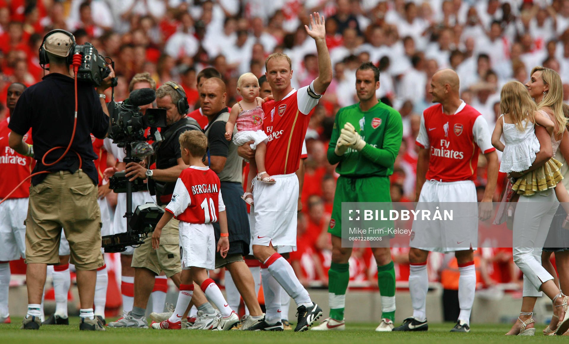 Dennis Bergkamp, Arsenal tackar för sig