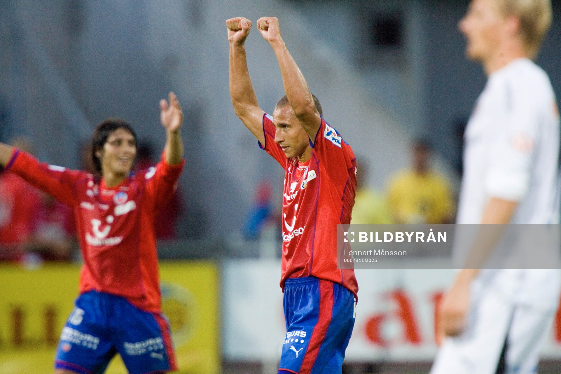 Fotboll, allsvenskan, Helsingborg - Kalmar: Henrik Larsson glad över målet.