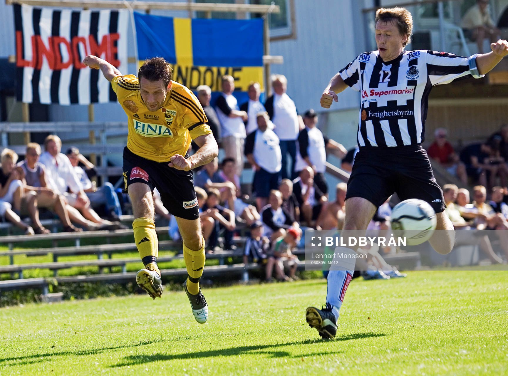 Alexander Söderberg slår ett inlägg från sin