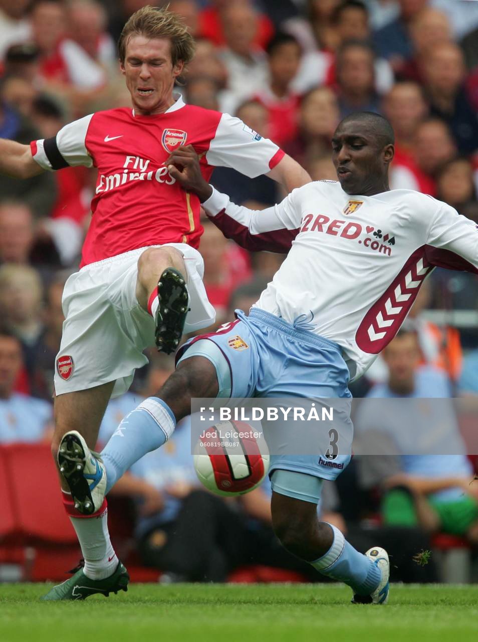  Alexander Hleb, Arsenal, Jlloyd Samuel, Aston Villa