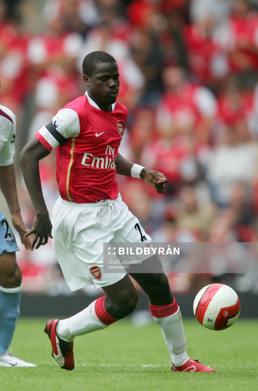 Emanuel Eboue, Arsenal