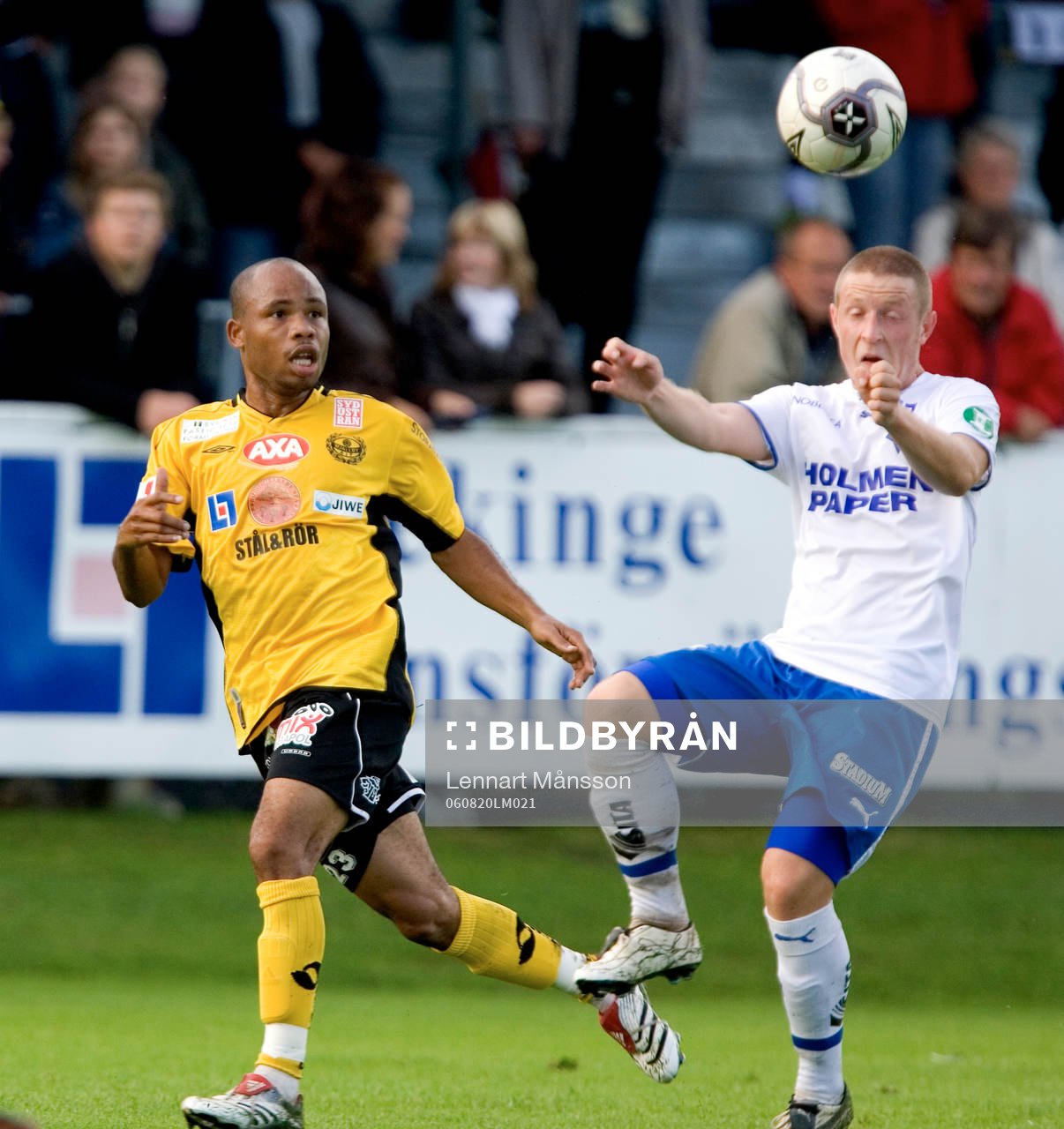 Nye Jermayne Hue från Jamaica mot Haris Laitinen