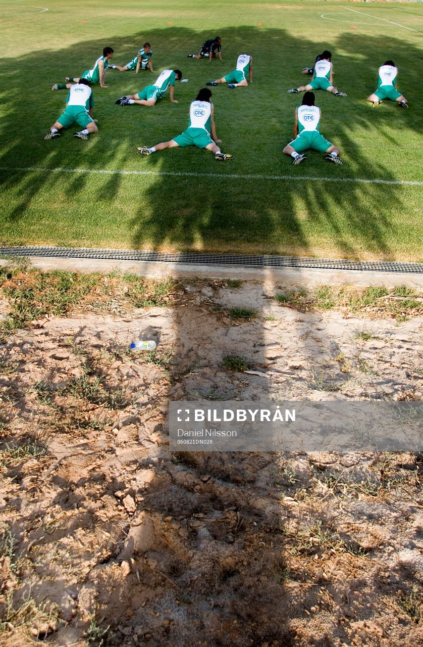 Fotboll, Grekisk Liga, träning med Panathinaikos i skuggan