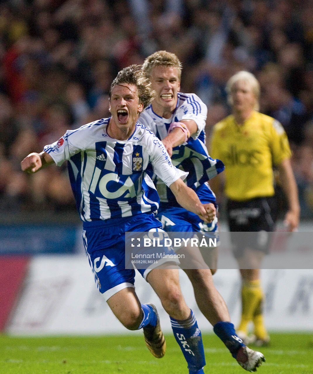 1-1, Gustaf Svensson, som grattas av Pontus Wernbloom.