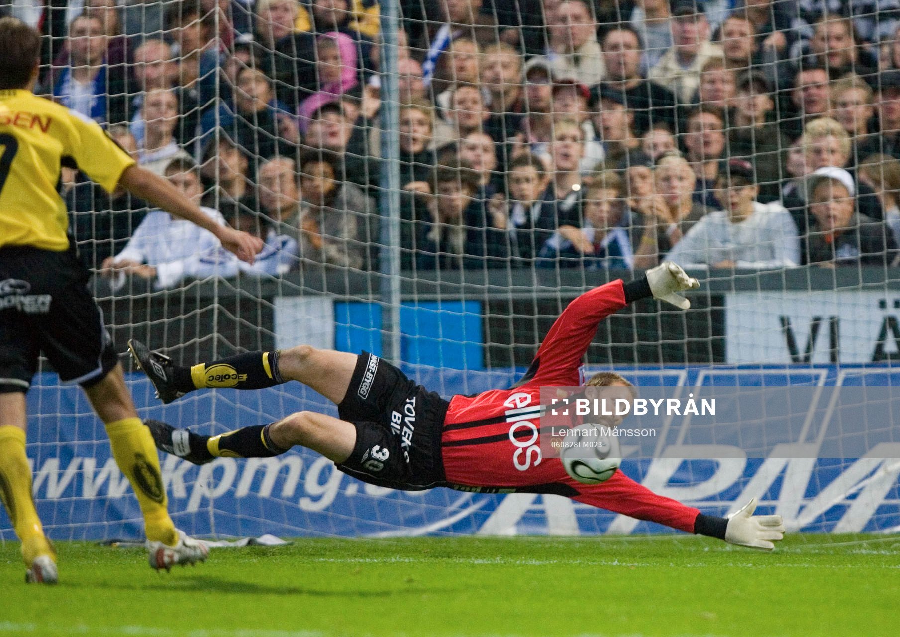 Johan Wiland, målvakt, Elfsborg, räddar i slutet