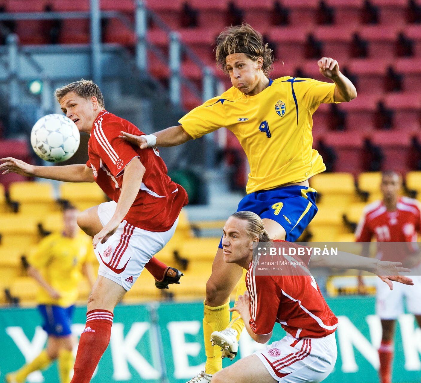 Björn Runström, Sverige är nära nicka in ledningsmålet