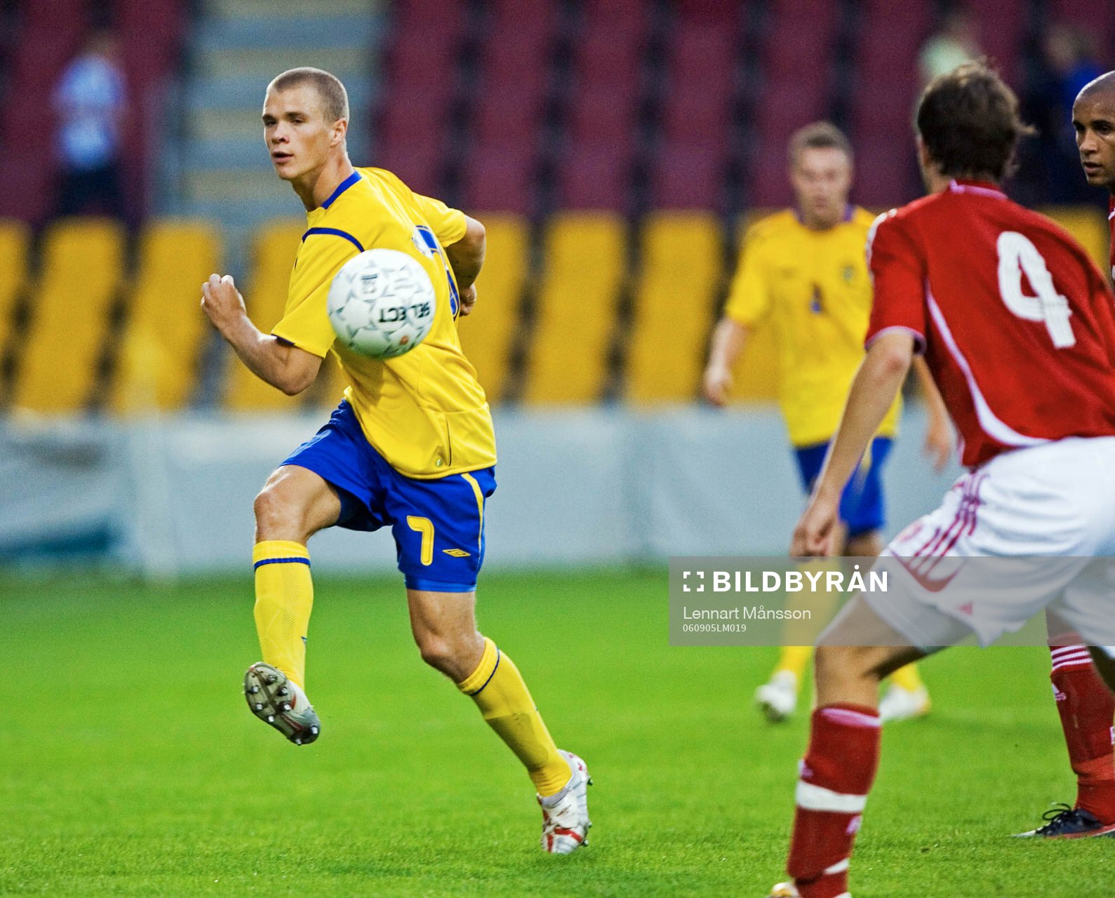 Matchhjälten Samuel Holmén, Sverige
