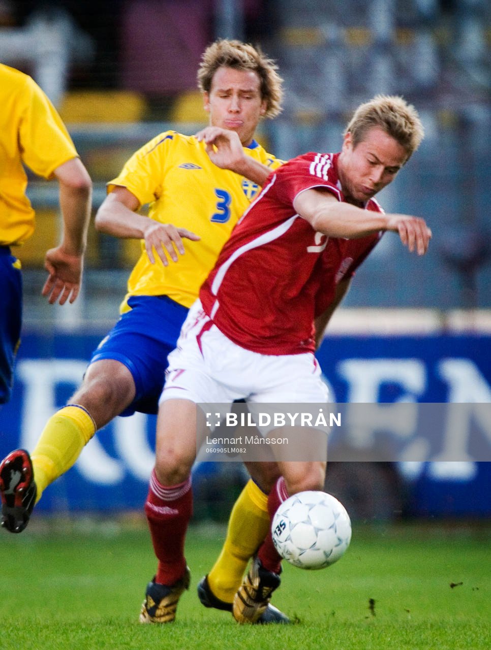 Andreas Granqvist, Sverige fösöker stoppa Jeppe Curth,